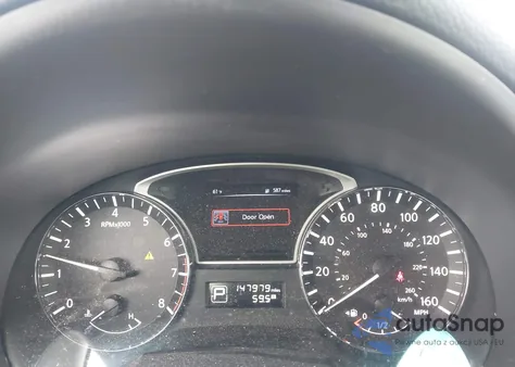 2015 Nissan Altima 2.5 S из США, поврежденный, VIN 1N4AL3AP2FN350109